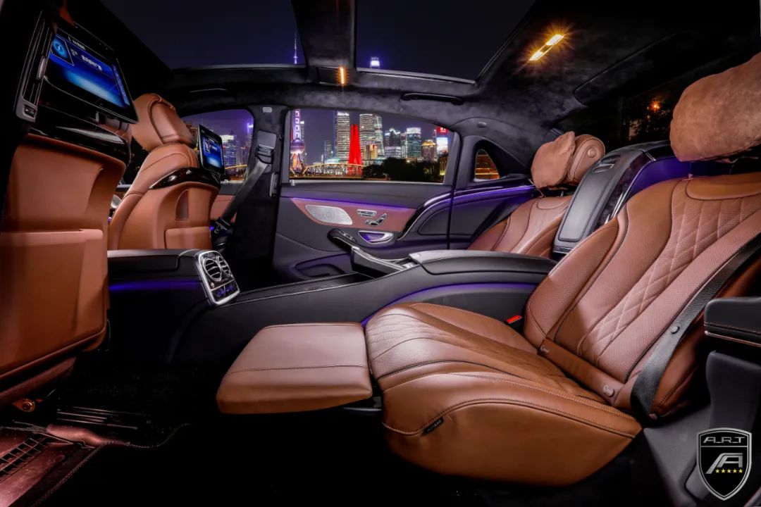 古思特100万左右的车,落地超千万的古斯特