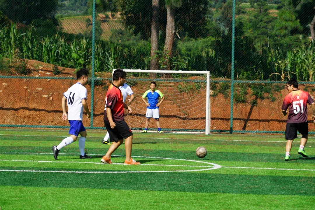 嗨起来快乐桑巴完整版,激情竞技快乐足球