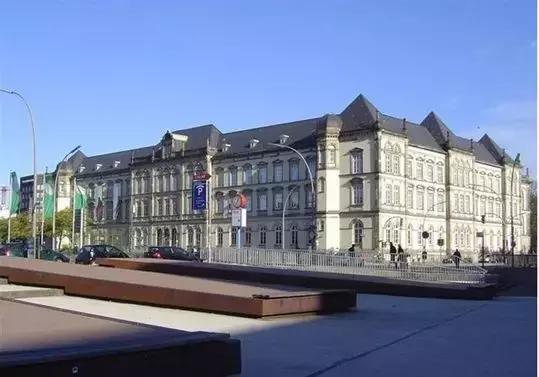 闀滃ご涓嬬殑寰峰啗,鍟嗗懆涓撴爮