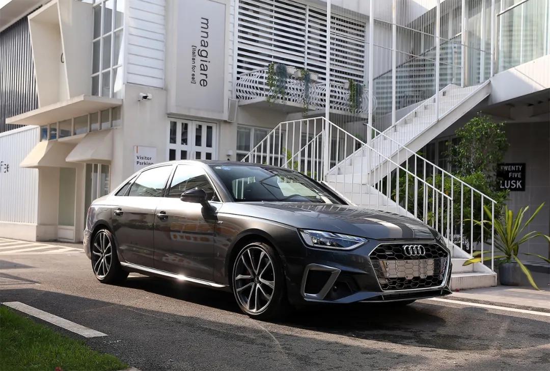 奥迪a4l原车带bo音响吗,奥迪a4l开着有高级感吗