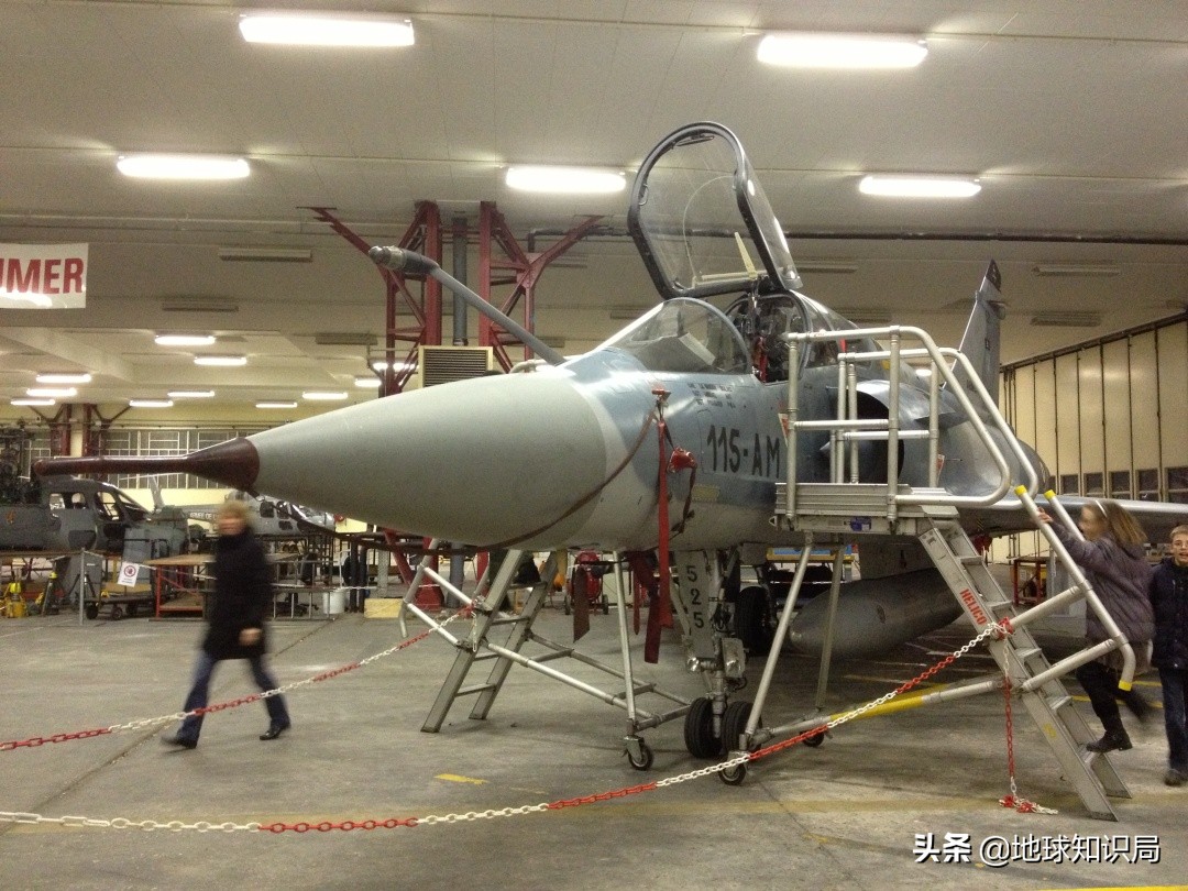 在空军基地旁边住了6年，我都看见了啥？