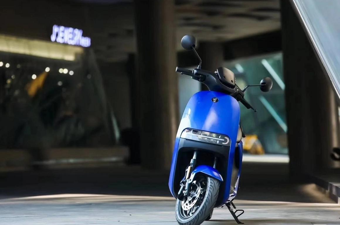 小牛和九号哪个销量好,小牛与九号哪个品牌好做