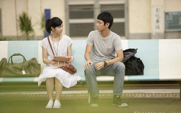 追一个女生怎么脸皮厚,追一个女孩的办法