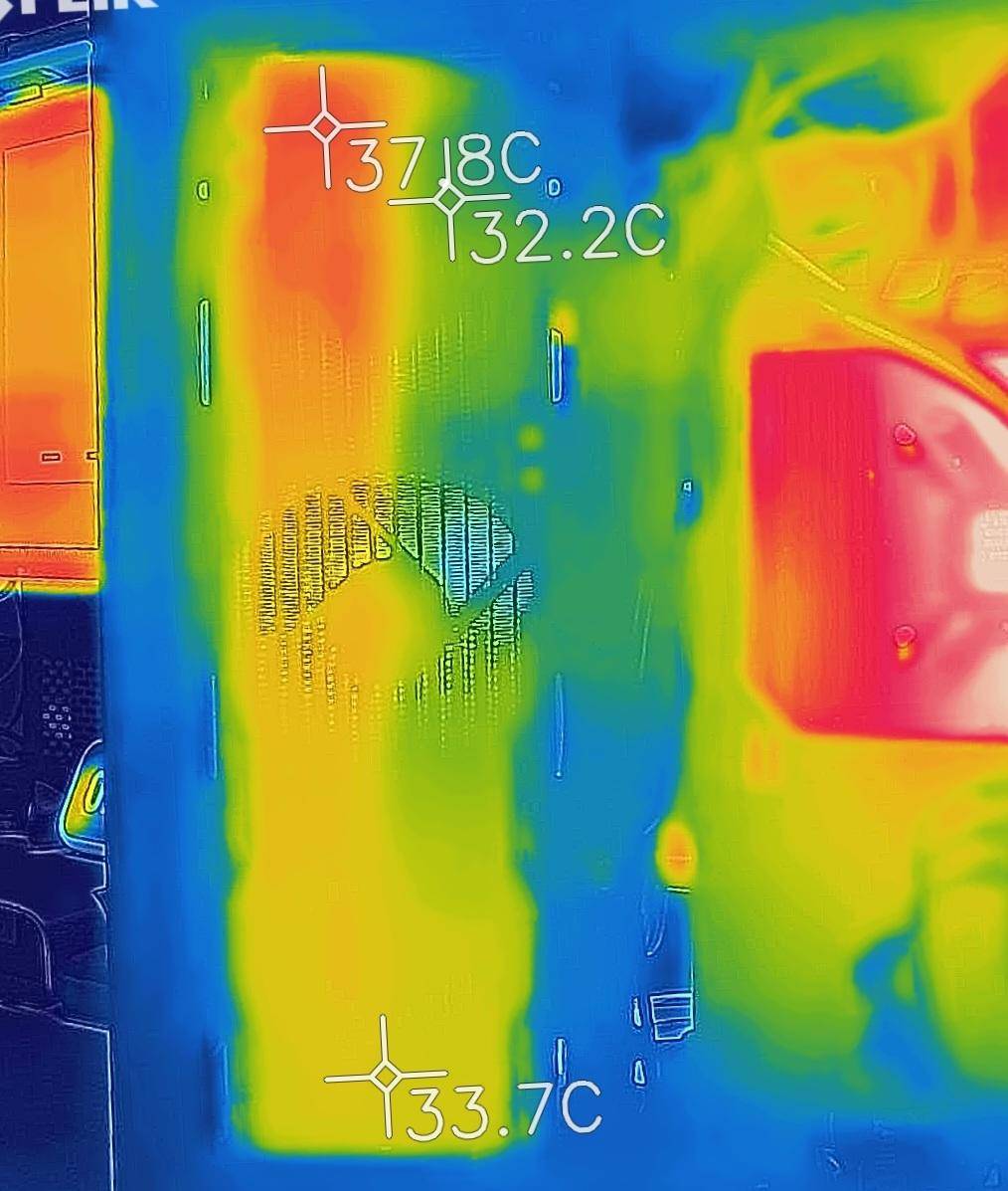 联力极圈二代lcd360水冷,联力极圈360水冷测评