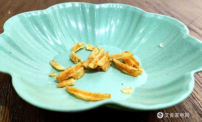 保鲜黑科技冰箱评测,卡萨帝冰箱冻鱼复活是真的吗