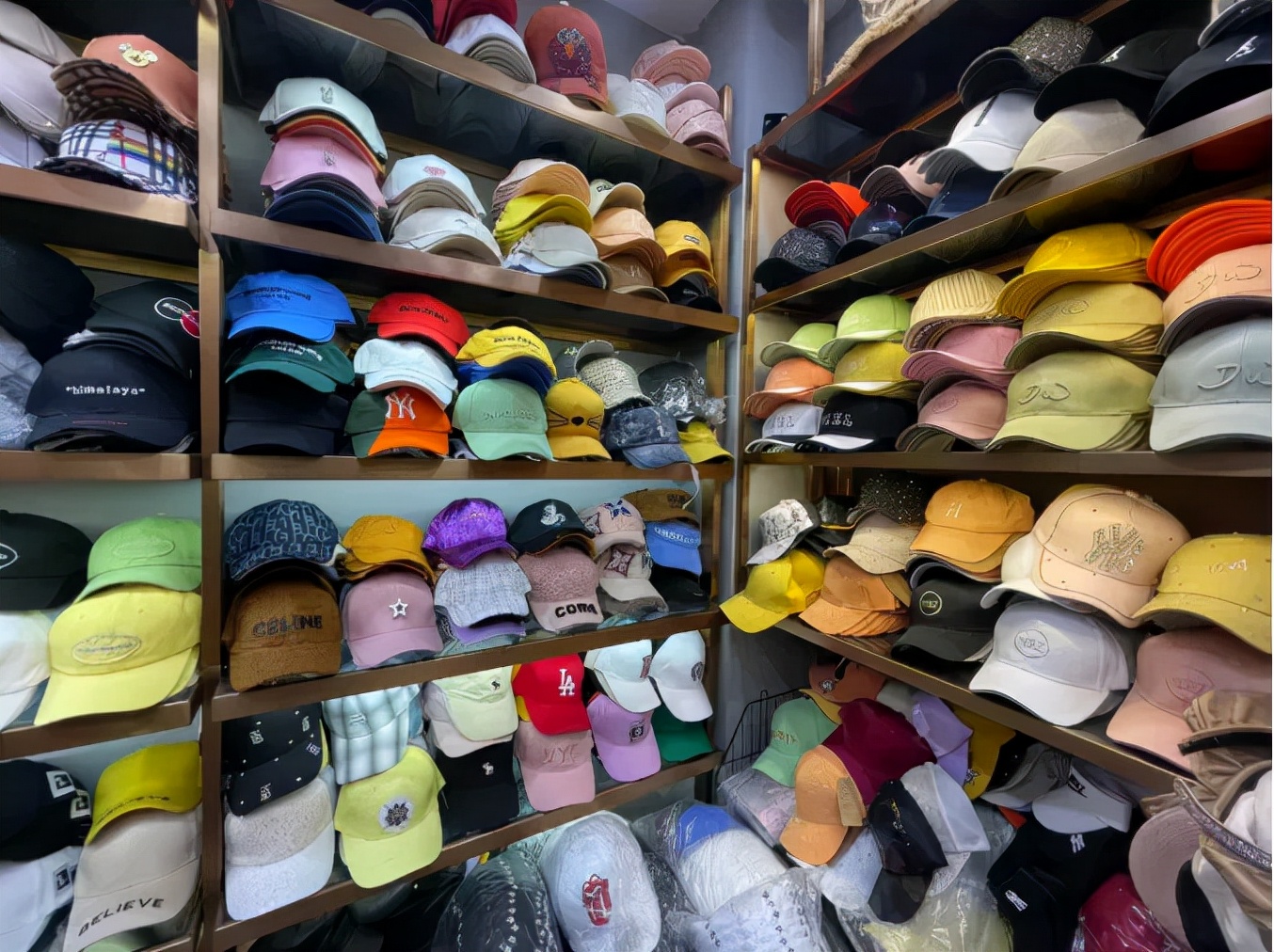 来广州必逛的批发市场,去广州旅游值得去的批发市场