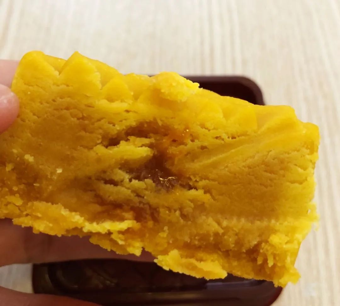 虽然网红月饼性价比都低，但星巴克出品还是倒数第一