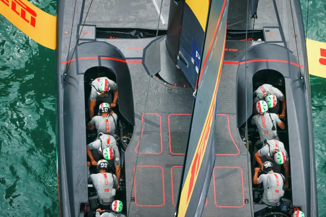 英国英力士队战术师吉尔斯·斯科特，本·安斯利背后的男人