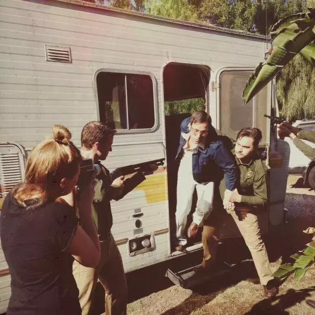 为娶12岁邻家女，恋童癖竟先去*引勾**她父母……