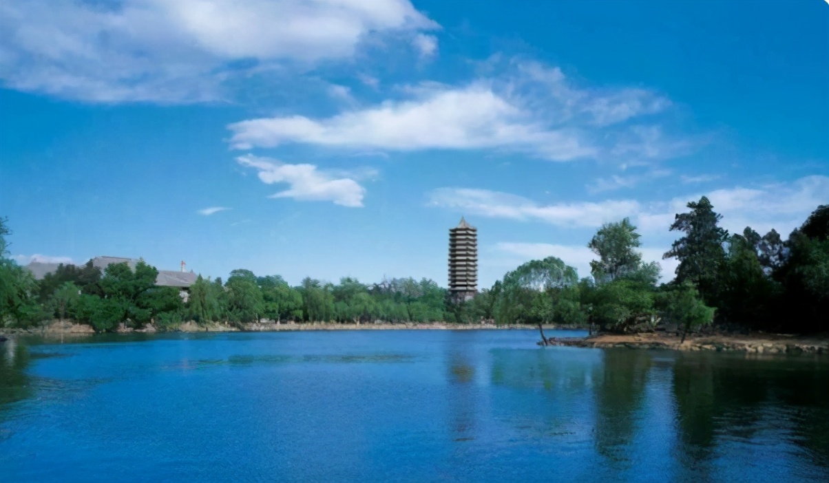 奥数热刚刚有所降温，清华北大数学抢生源低龄化至初三