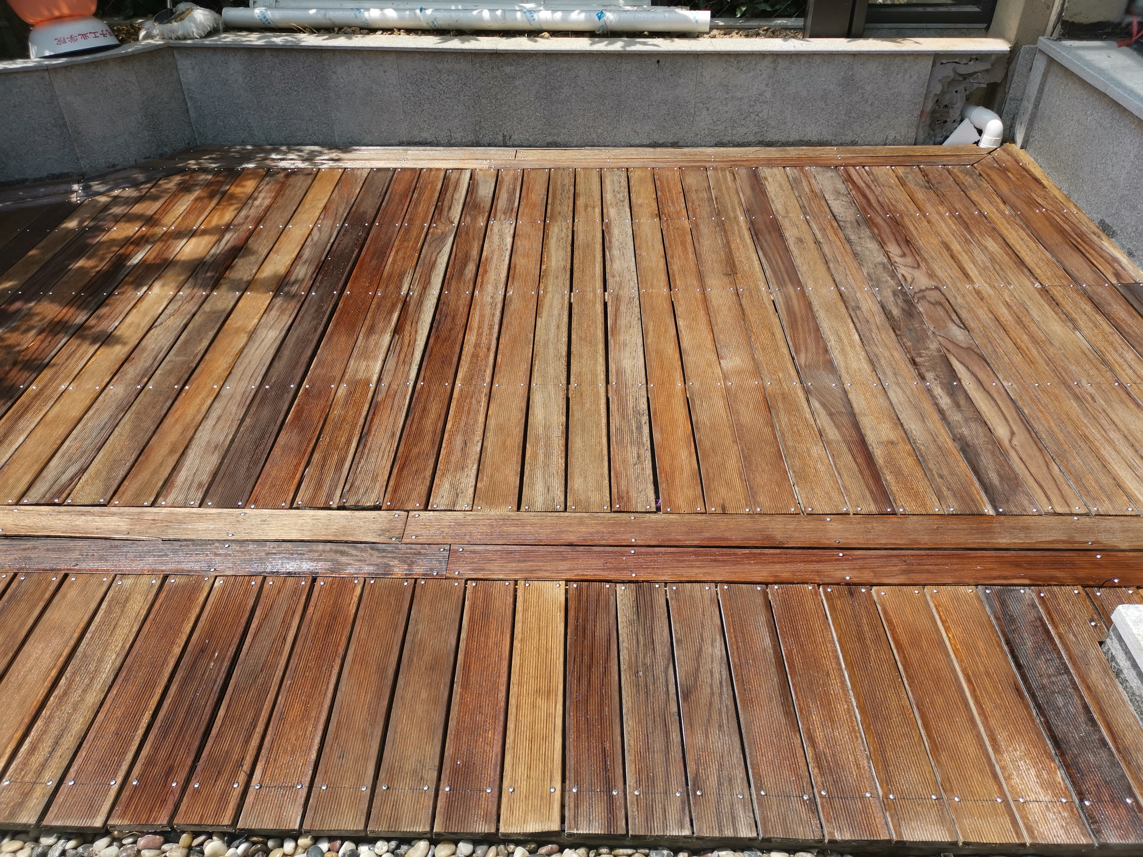 户外地板清理卫生,户外地板清洁技巧