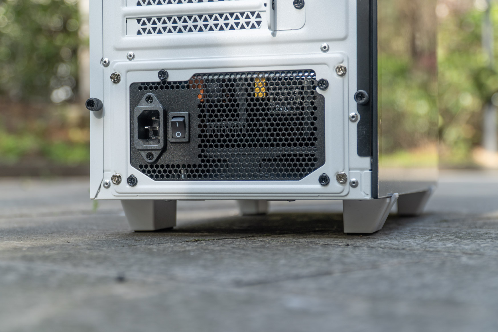 xpg入侵者机箱风扇,威刚xpg入侵者机箱教程