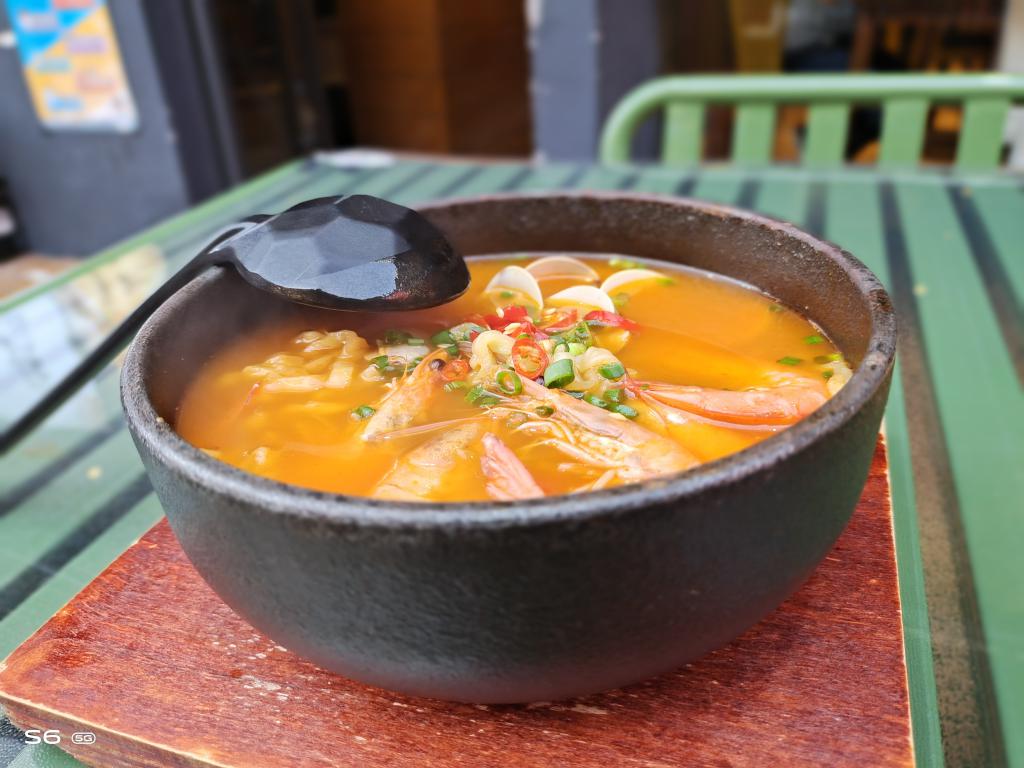 小扎测评|vivoS6：拍照时握在手里的小确幸