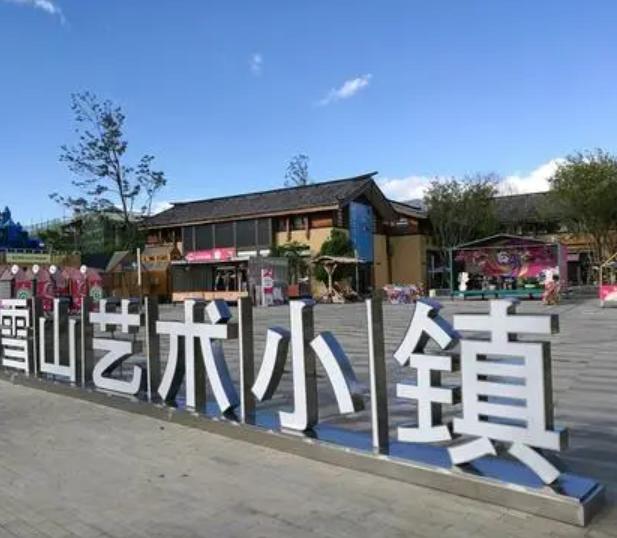 谢霆锋李亚鹏最新状况,李亚鹏惨状