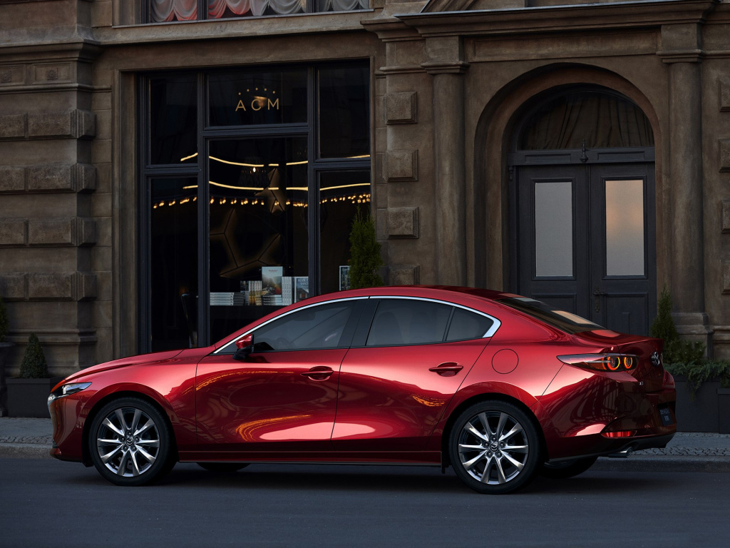 全面介绍马自达3昂克赛拉手动挡,新款马自达3昂克赛拉最低配多少