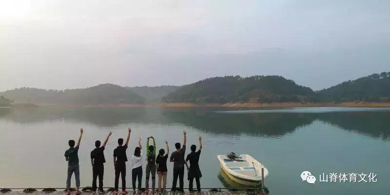 去长白山滑雪,去长白山还是去哈尔滨好