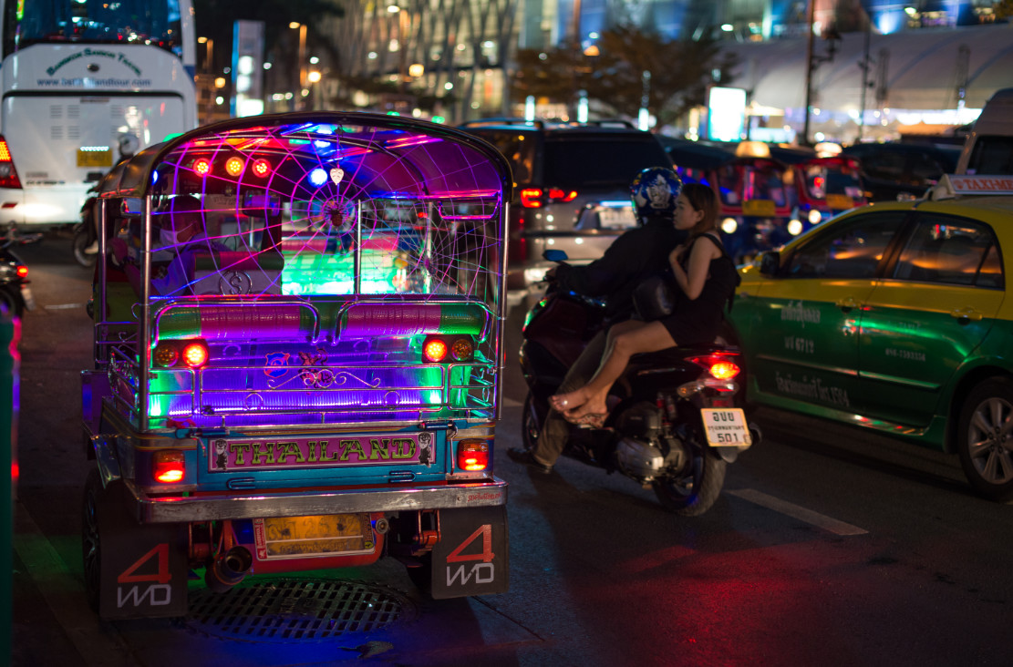蜜月泰国一日游安排,泰国普吉岛碧海蓝天蜜月行