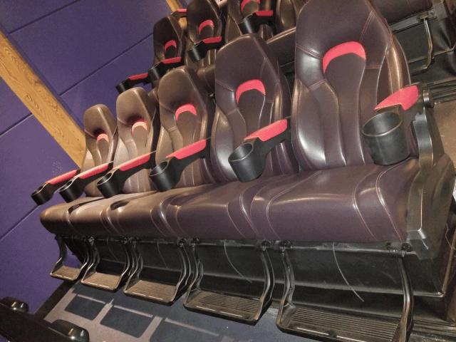 奥斯卡星钻国际影城在哪,奥斯卡星钻国际影城沙发区