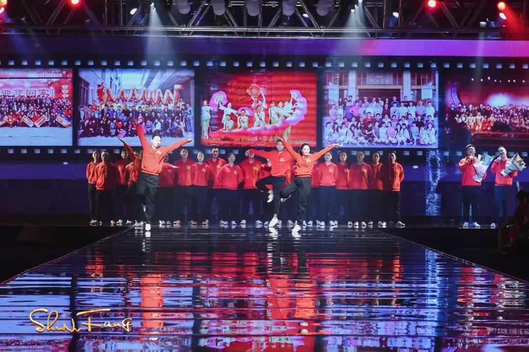 十八淑女坊旗舰店针织上衣,十八淑女坊官方旗舰店直播