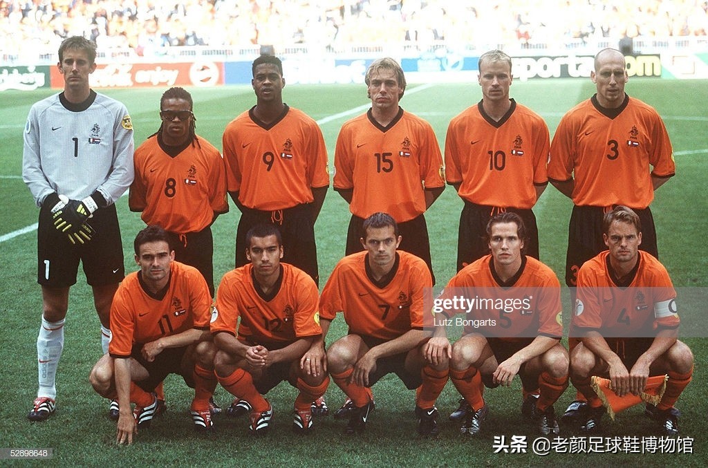 踢翻米兰王朝的贾府少年，身背“杀人犯、强奸犯”恶名的荷兰锋霸