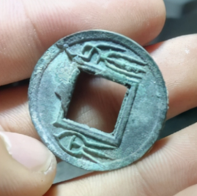 钱币收藏知识大全避坑,古钱币收藏教程视频