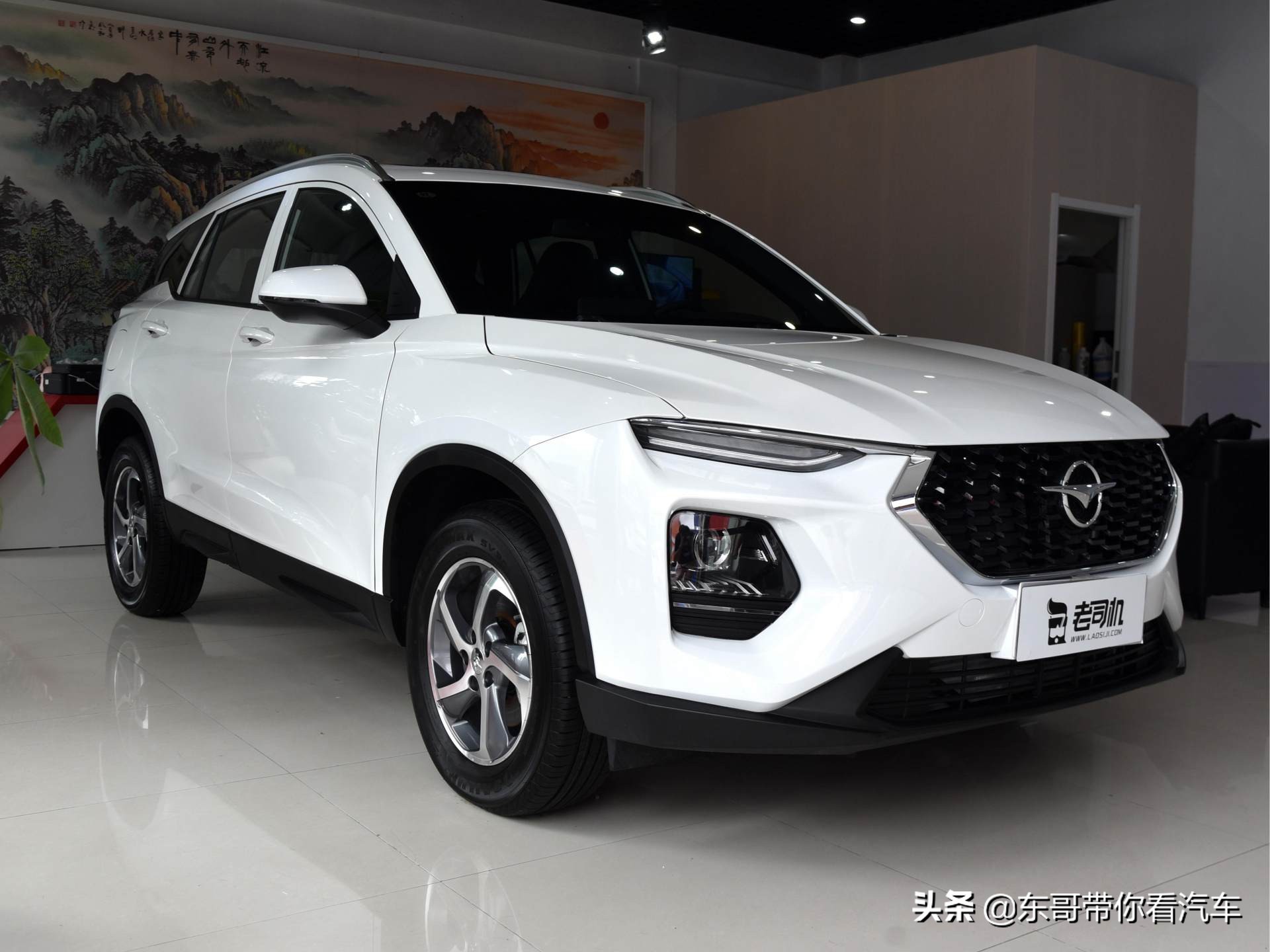 高性价比中大型suv推荐,低价位高品质suv汽车