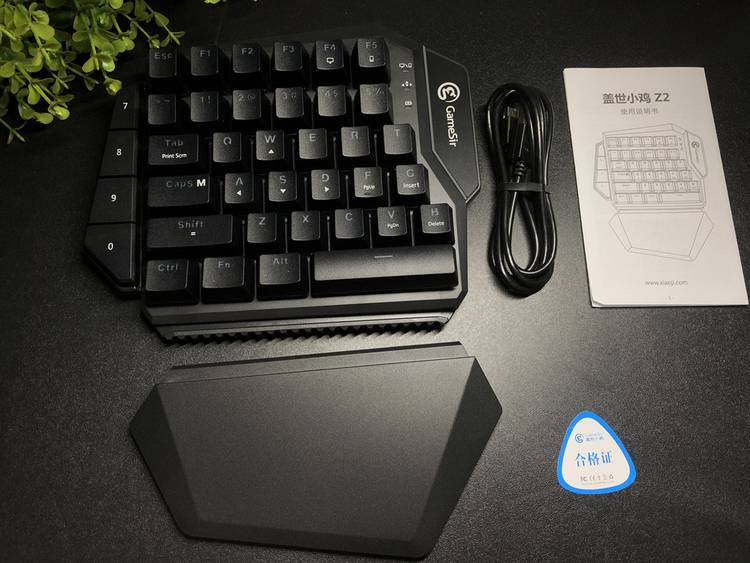 小鸡z2机械单手键盘,盖世小鸡z2键鼠