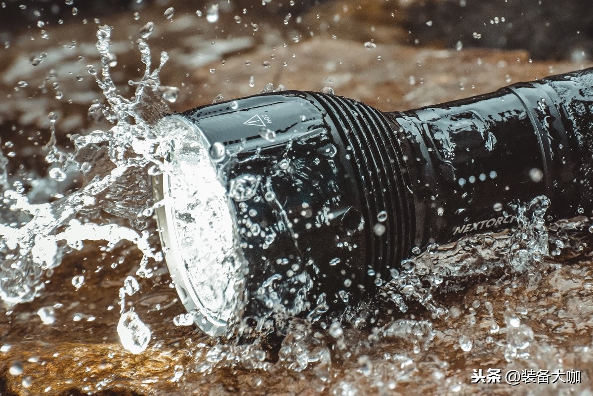 防身手电筒远射5000米,防身远射强光手电