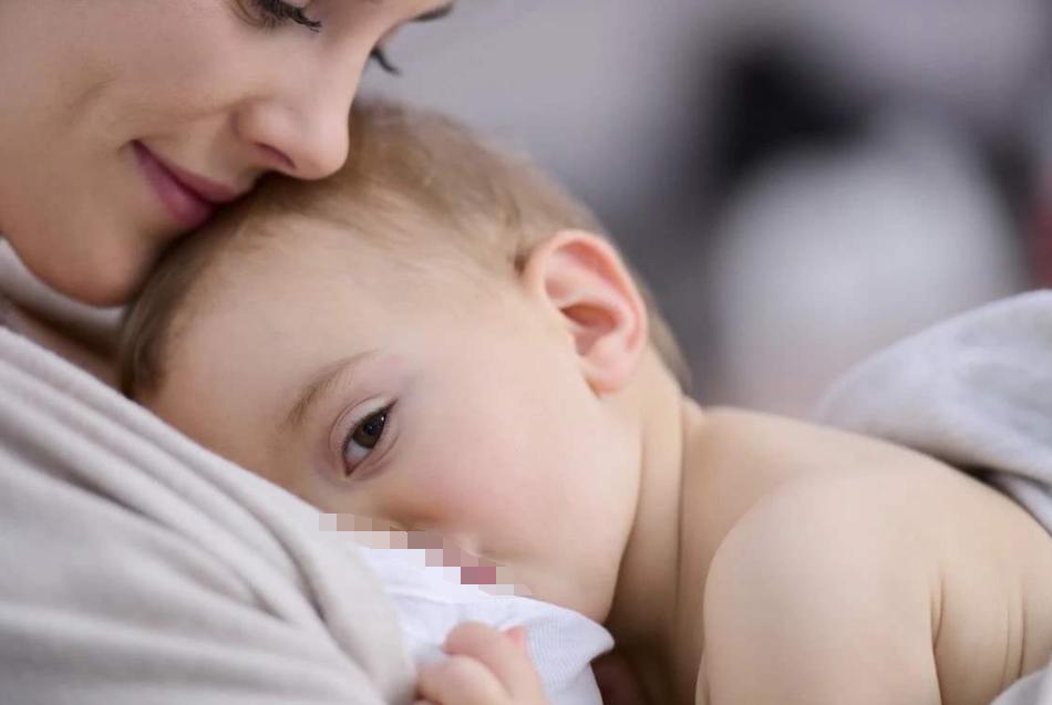 如何看宝宝的奶量,婴儿成长过程1-12个月奶量