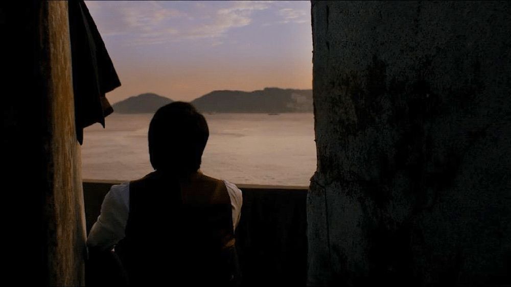 韩国女星频频自杀背后，藏着一个被财阀只手遮天的下流社会