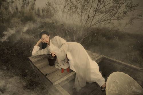 我有一壶酒足慰风尘续写,我有一壶酒足以慰风尘网友续写