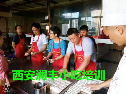 想开一家面馆加盟店需要哪些条件,开一个小型面馆怎么样才能赚钱