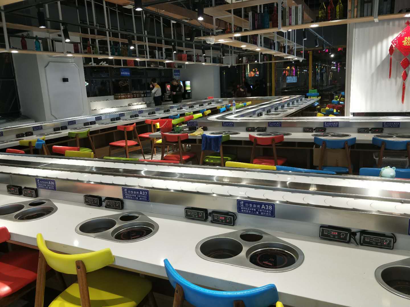 旋转小火锅安装要求,旋转小火锅机器安装视频