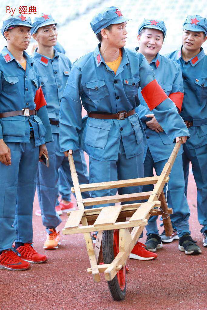 庆八一趣味运动会,庆七一球赛