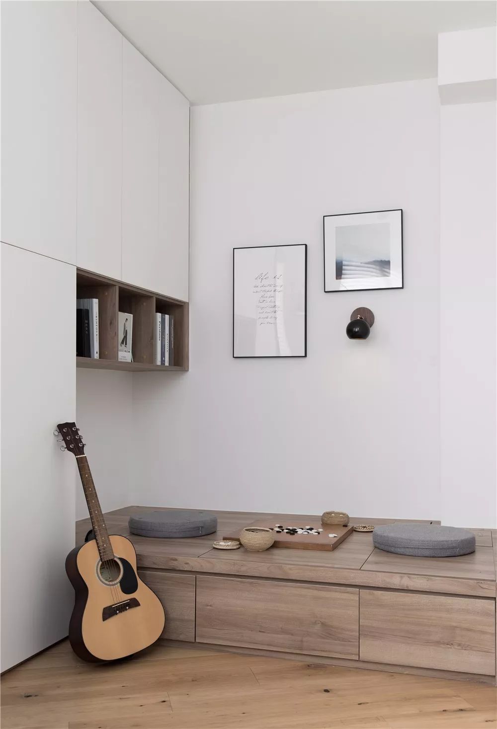 衣柜定制效果黄色原木,全屋定制白色衣柜轻奢效果图