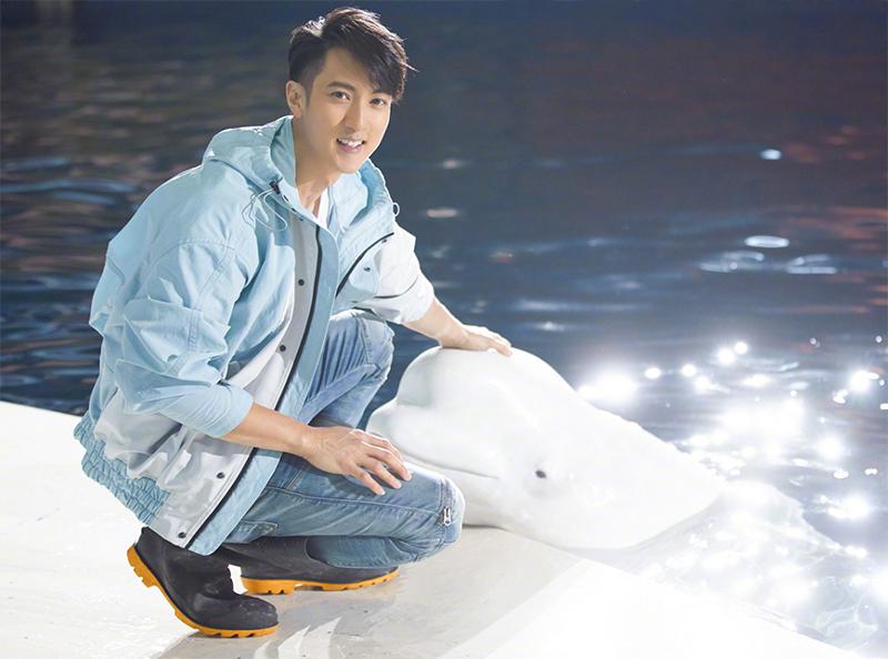 炎亚纶躺吴尊怀里发糖十分有爱,炎亚纶吴尊2019