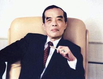 艰难求生的香港服装巨头：内地门店仅剩180家，去年亏了1个亿