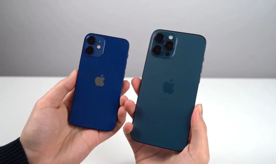 苹果用了6年，iPhone还是1200万像素，库克太守旧？