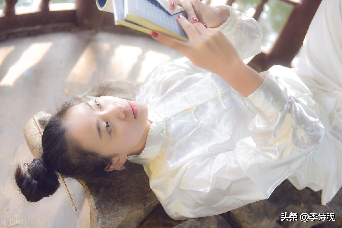 海瑞斗严嵩大闹公堂,海瑞斗严嵩嘉靖皇帝大怒视频