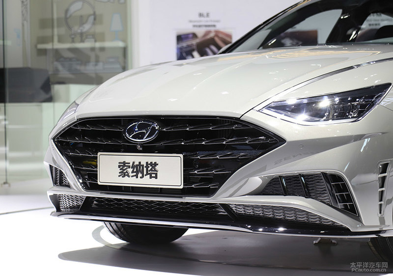 奥迪新a4l2023款,奥迪a3和小鹏p7哪个好