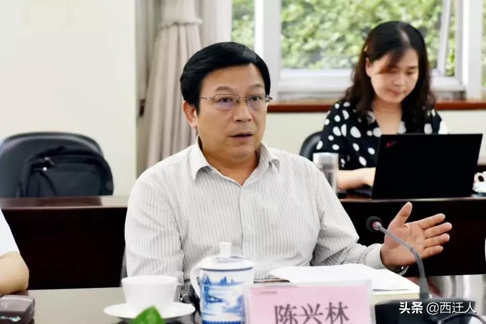 富奥股份高层到访东风零部件集团