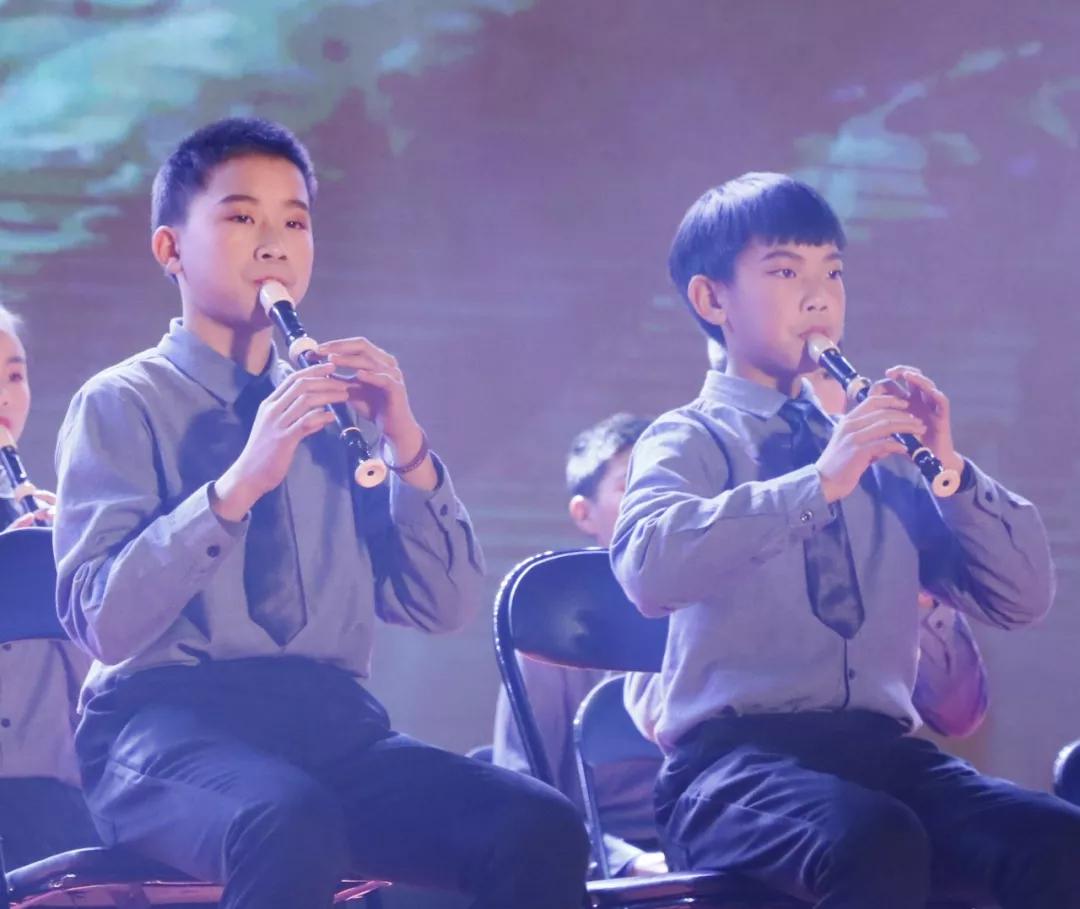 小县城学校元旦晚会活动,小学生青春筑梦砥砺前行文艺汇演