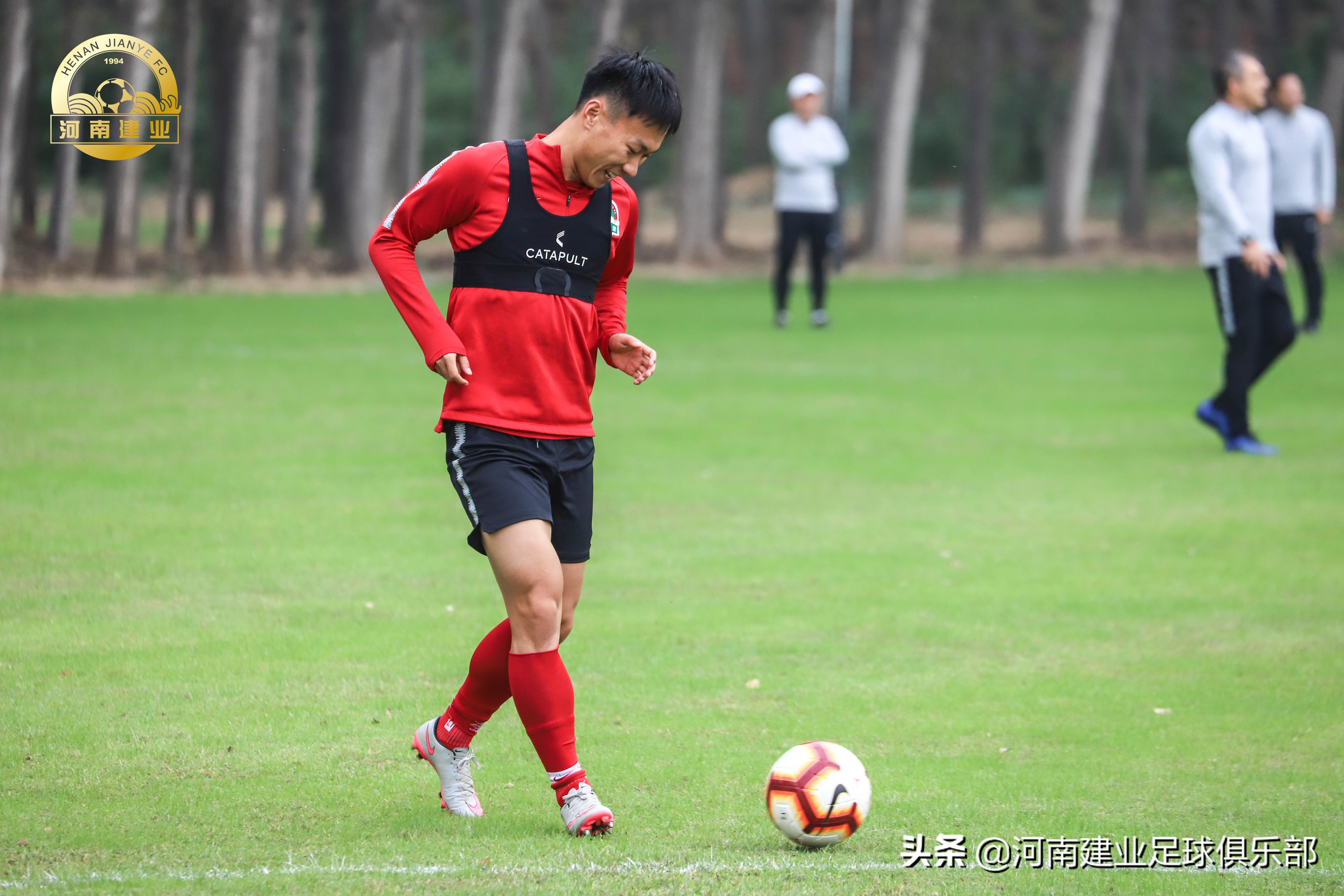 河南建业队新赛季主场,河南建业队直播