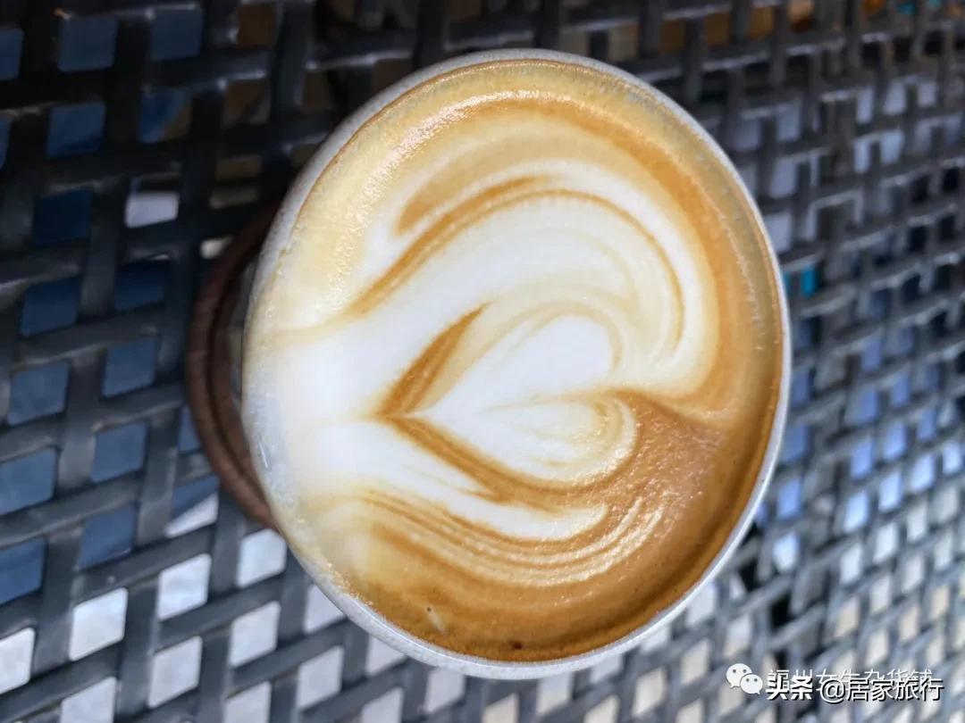 7/10，凌晨夜深码字进行时，时间里的小确幸