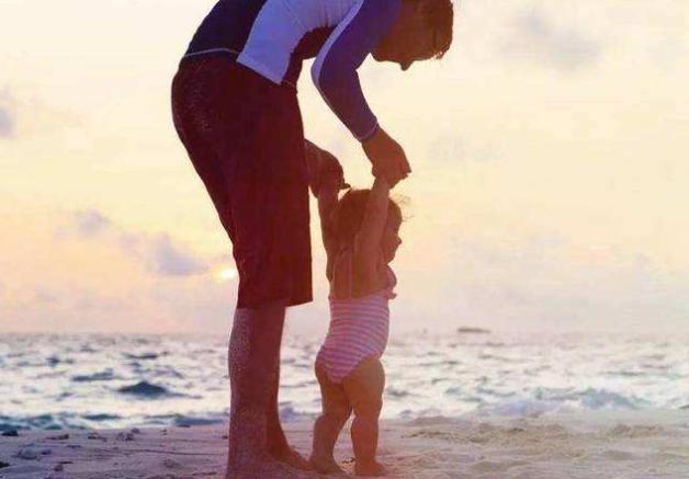 什么时候开始让宝宝光脚,宝宝光脚会有什么坏处