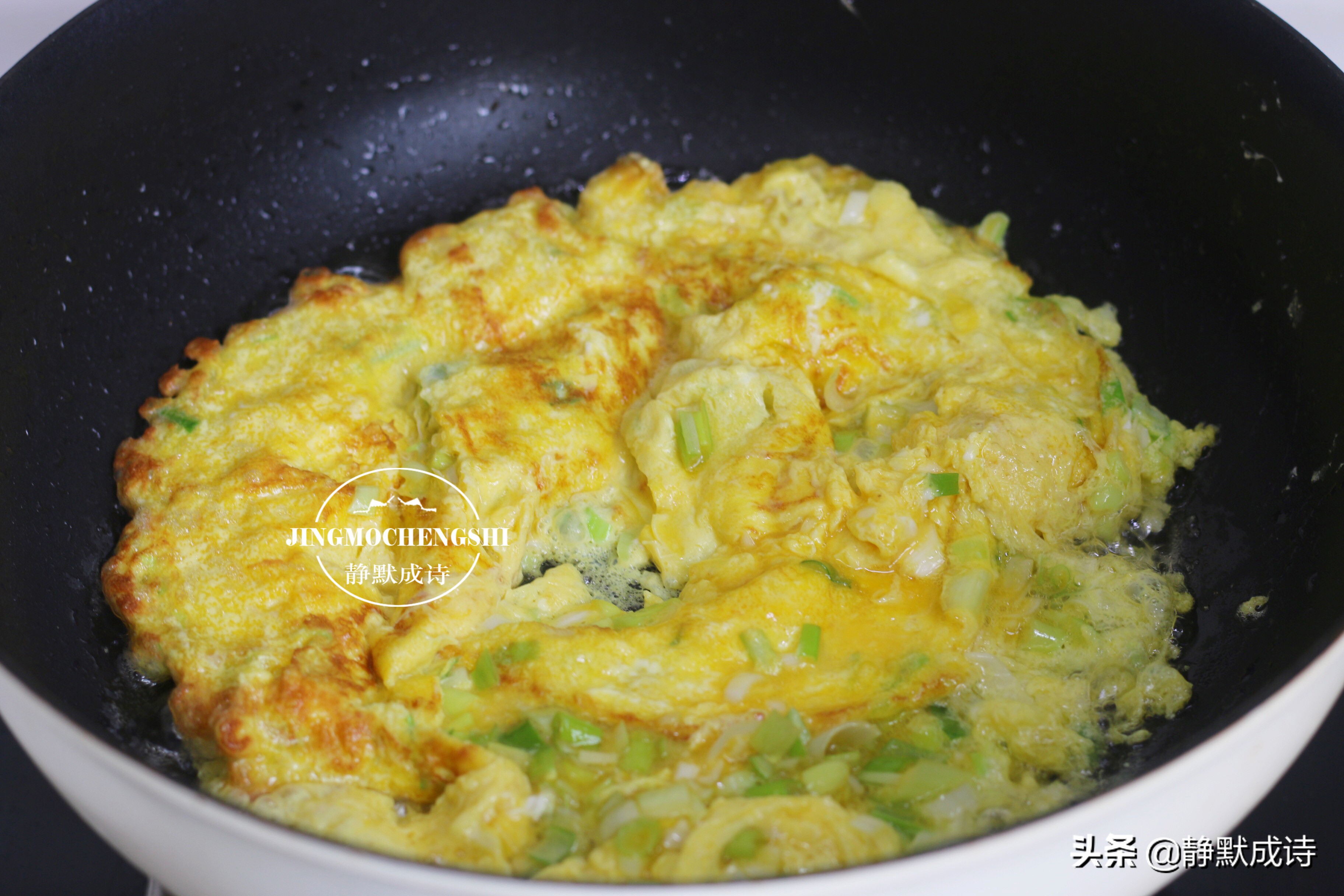 我家的鸡下蛋了搞笑视频,我家的鸡下蛋