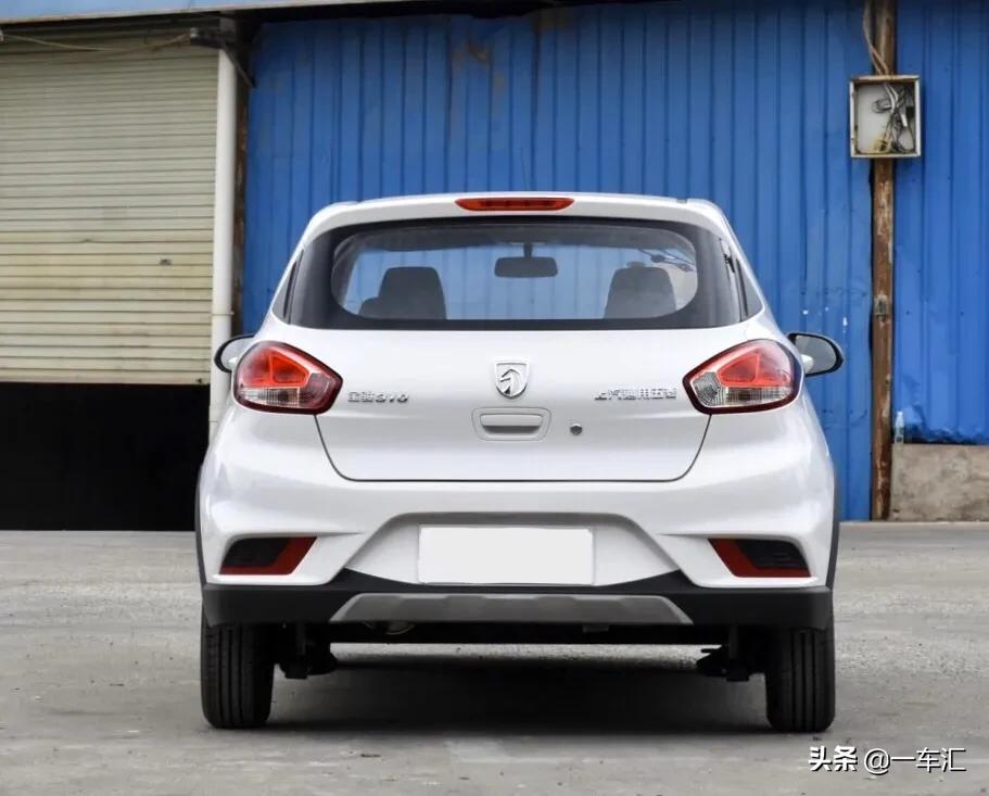 宝骏310家用代步,3万左右自动挡小型宝骏310车