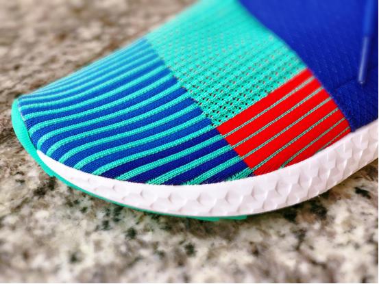 孙杨鞋开箱,孙杨跑鞋图片大全