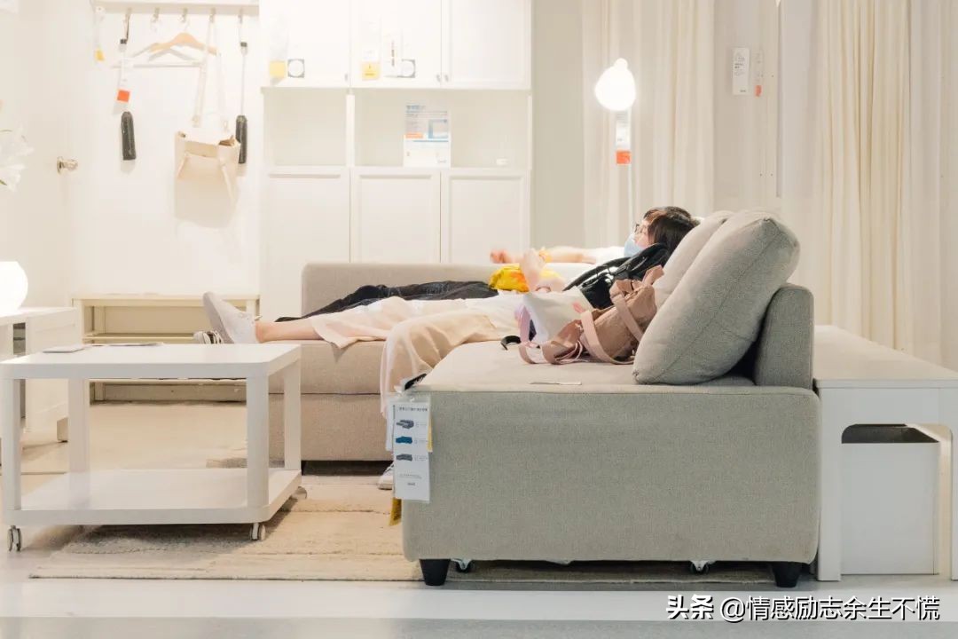 为什么不建议情侣一起去旅游,为什么不建议和女友去逛宜家