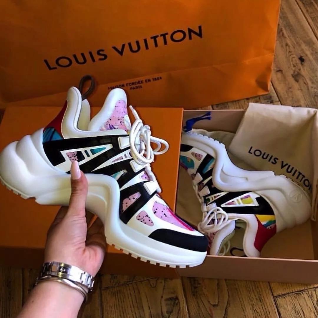 吴彦祖ins怒喷巴黎世家、香奈儿:你们设计的蠢东西也叫球鞋?